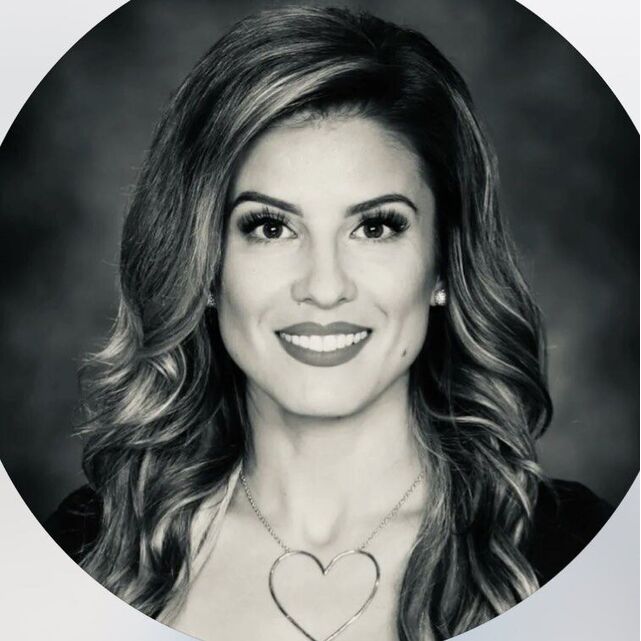 avatar for Jennifer Baeta