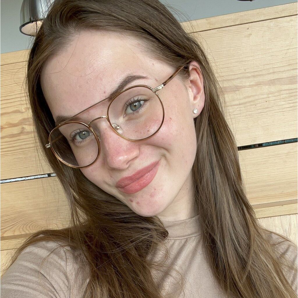 avatar for Hannah Redlich