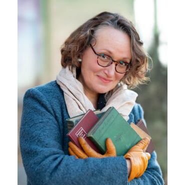avatar for Mary Robinette Kowal
