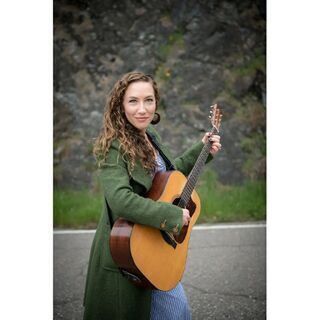 avatar for Cantor Elana Jagoda Kaye