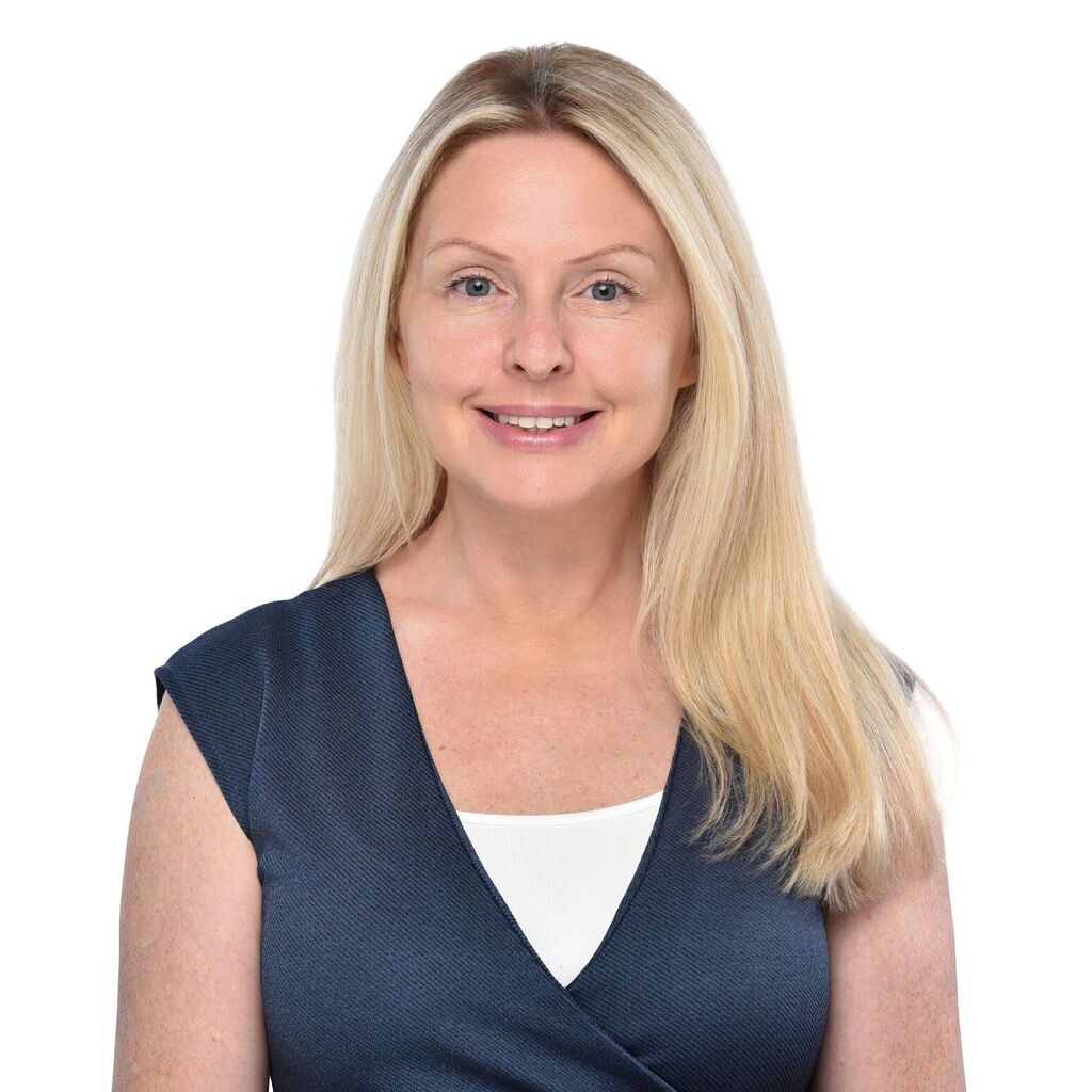 avatar for Roisin Pearson