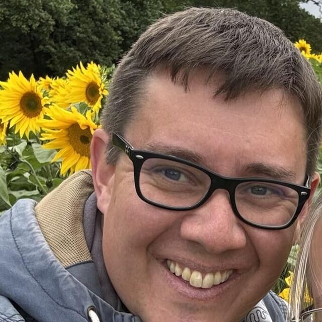 avatar for Simon Collis