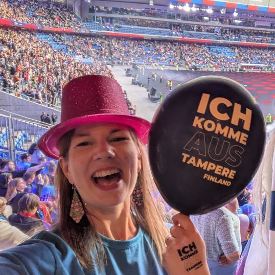 avatar for Eeva Ylhäinen