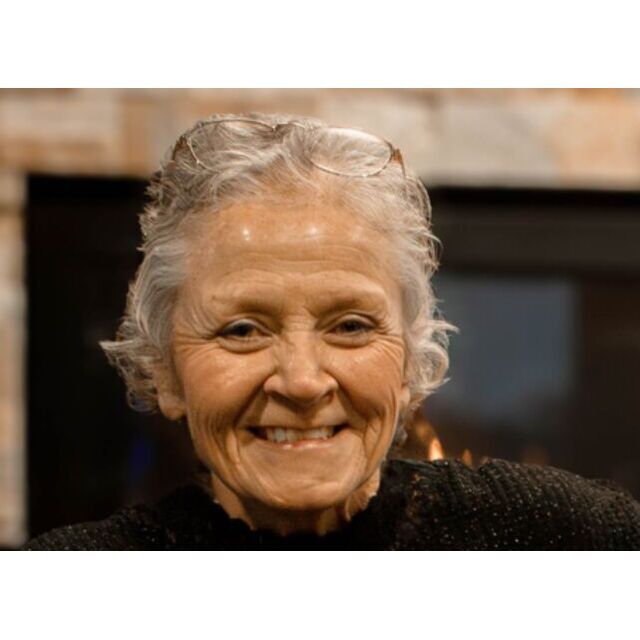 avatar for Leslie Holycross