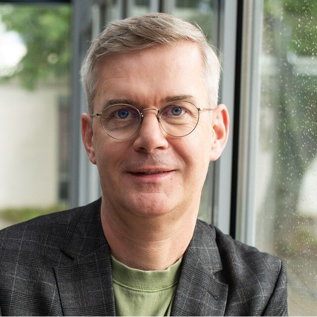 avatar for Frank van Bebber
