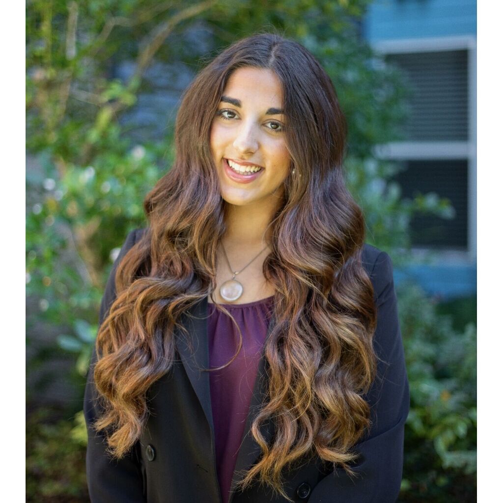 avatar for Maya Farooq