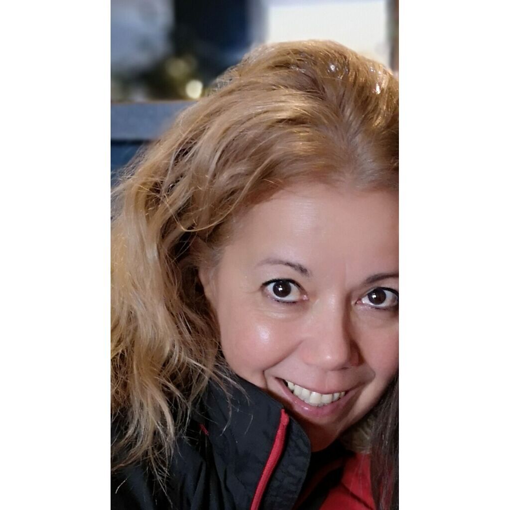 avatar for Anna (Panni) Kovacs