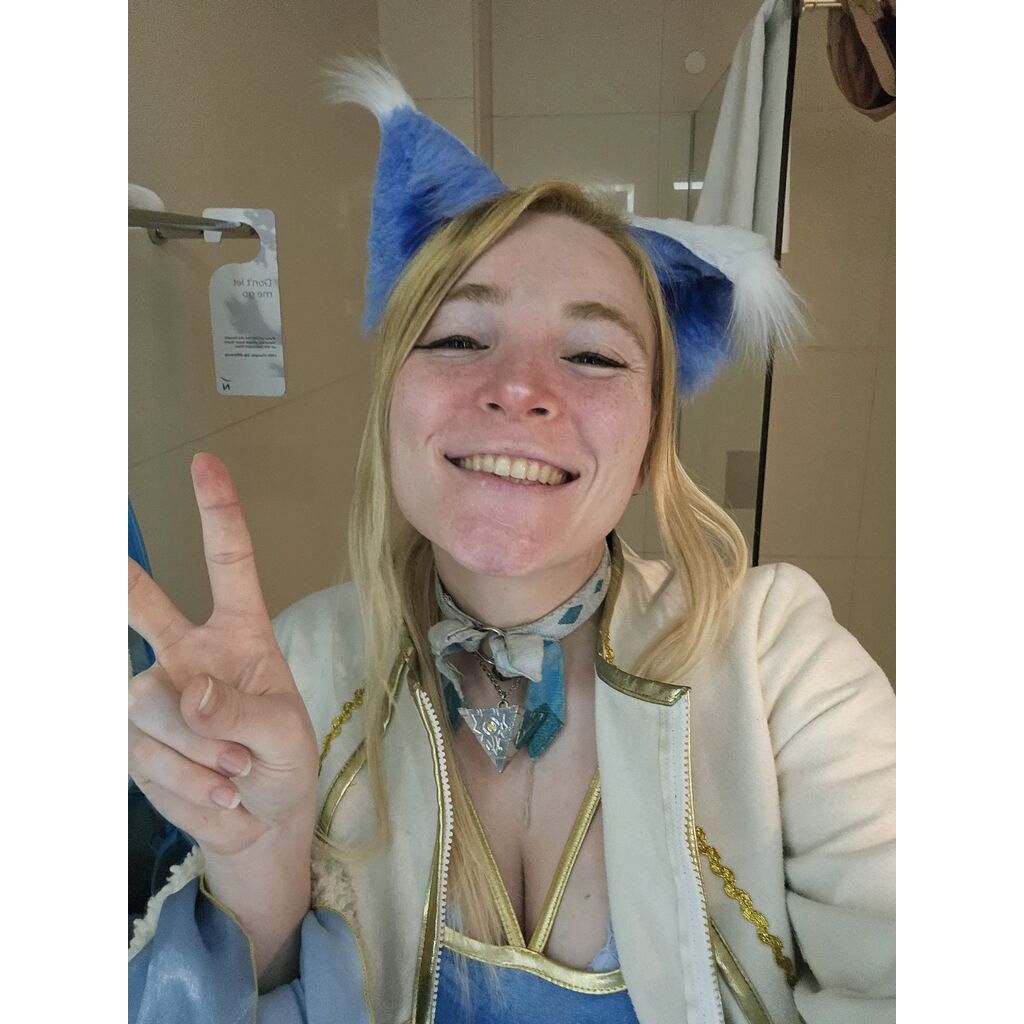 avatar for Adora Blue