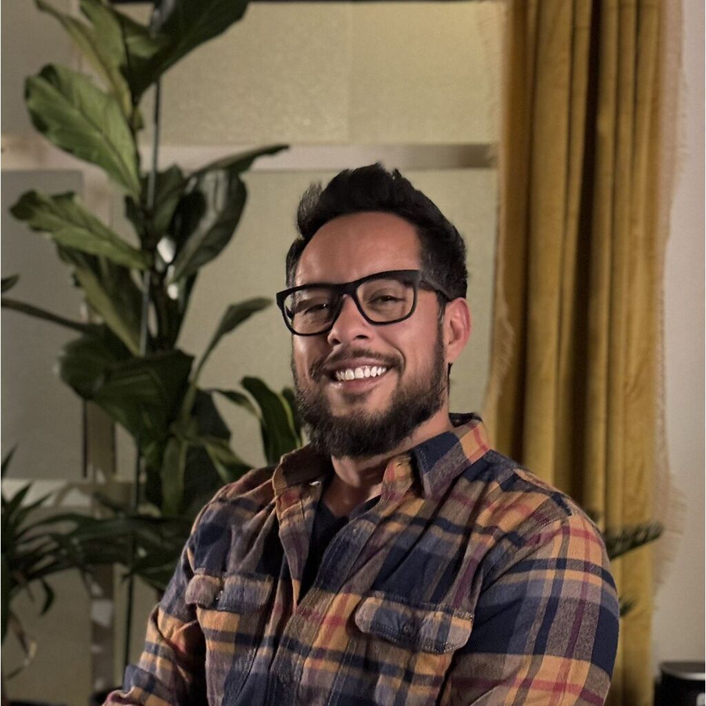 avatar for Alex Tiscareño