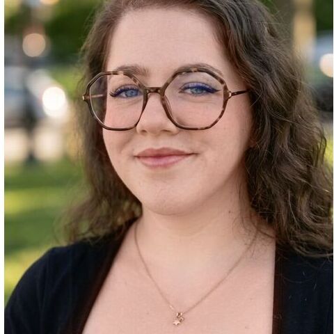 avatar for Clara Bernadet