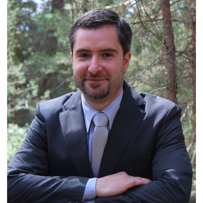 avatar for Mr. Fernando Latorre