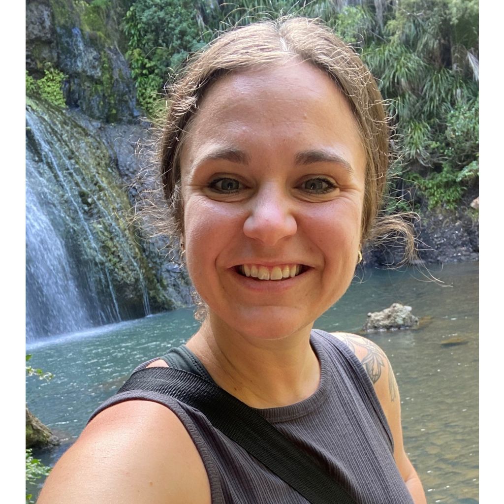 avatar for Lisa Hefel
