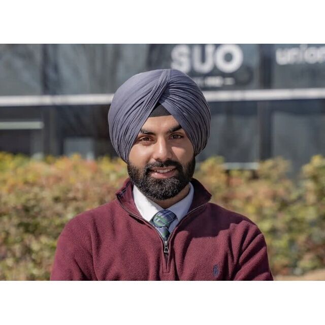 avatar for Guransh Sandhu