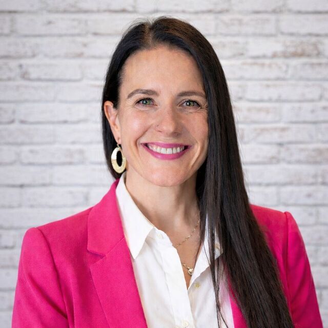 avatar for Lizzy Deutscher