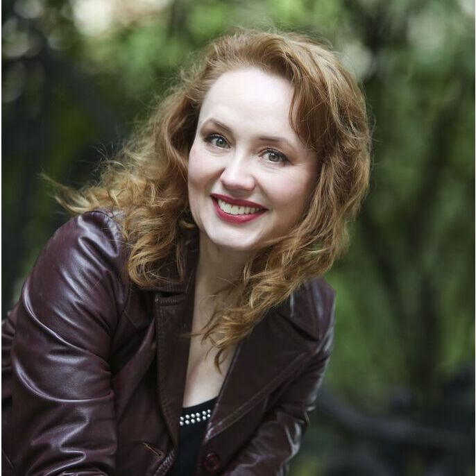 avatar for Hilary Davidson
