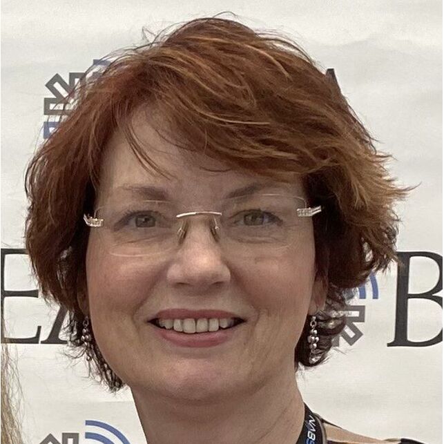avatar for Lori Young