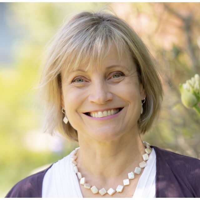avatar for Anna-Jane Peterson