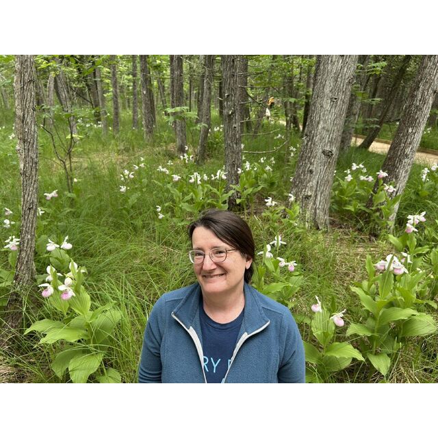 avatar for Elizabeth Straszynski