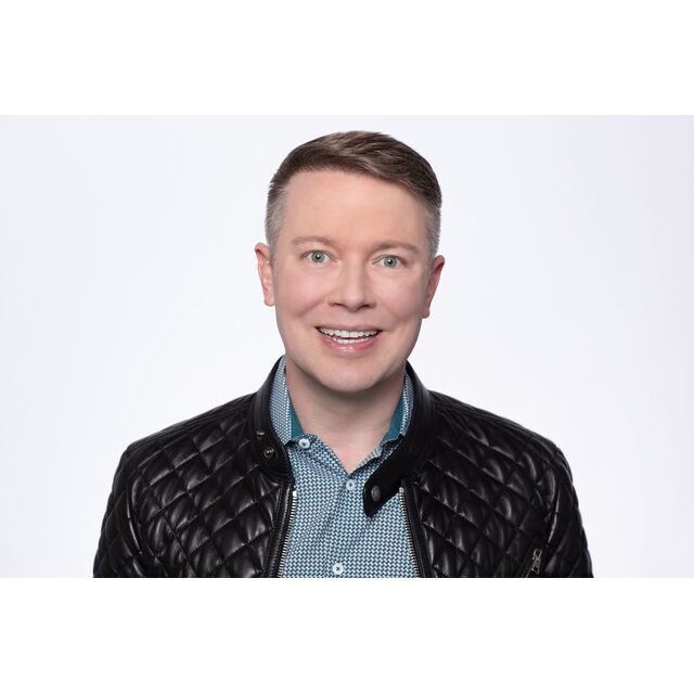 avatar for Curtis Sparrer