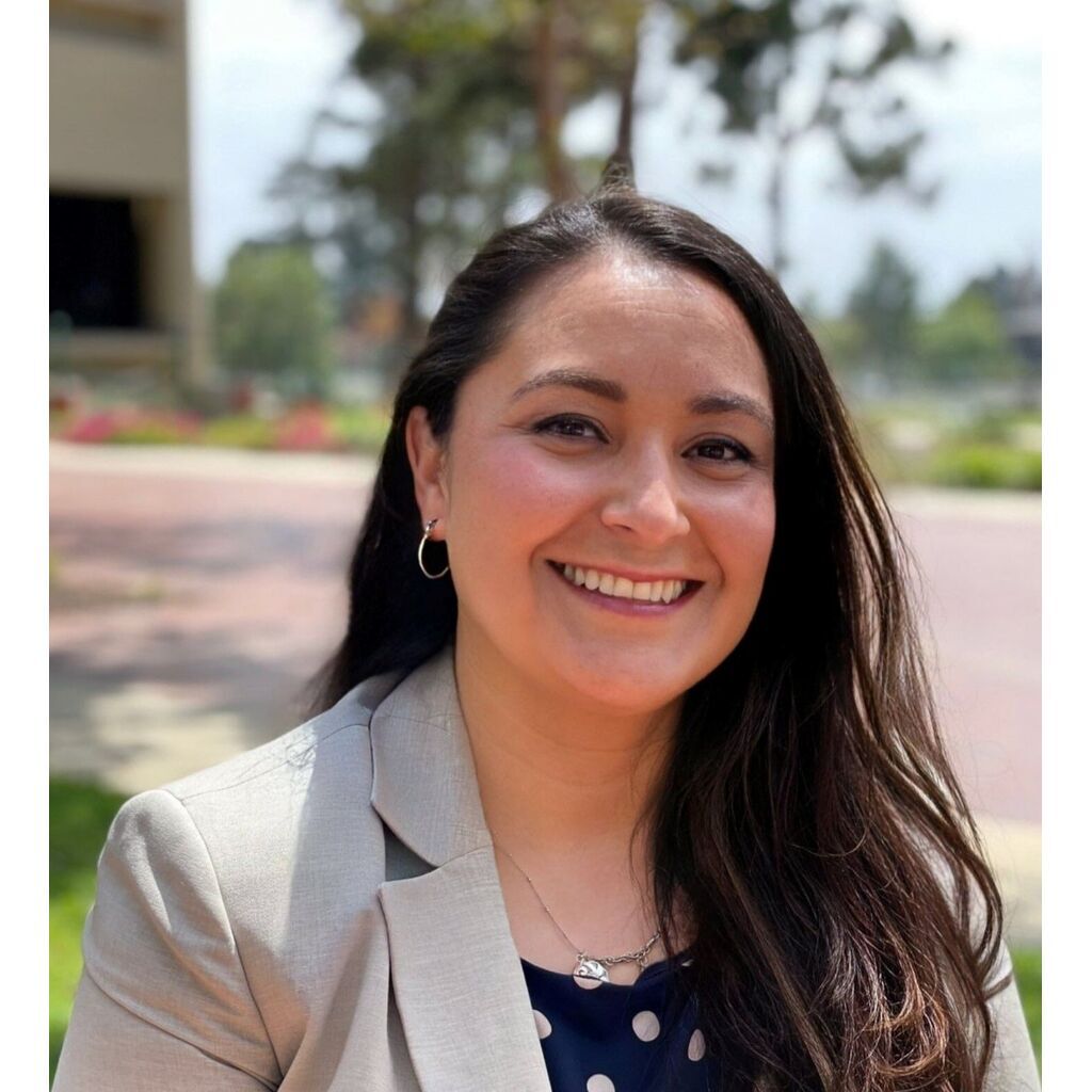 avatar for Cynthia Salas