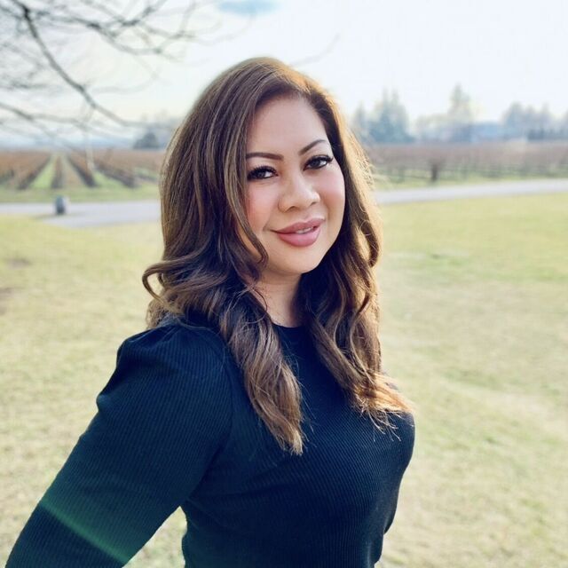 avatar for Jennifer Hillier
