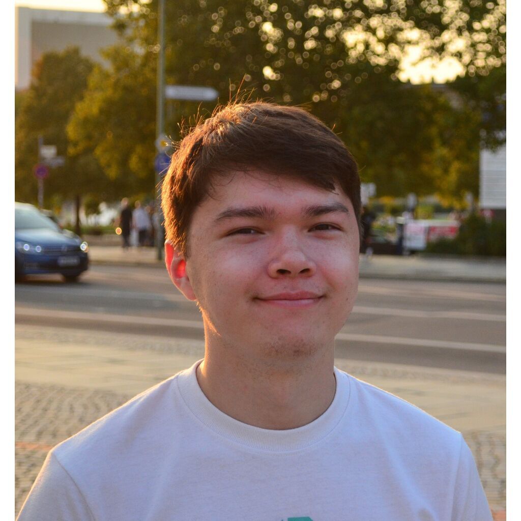 avatar for Thomas Cross