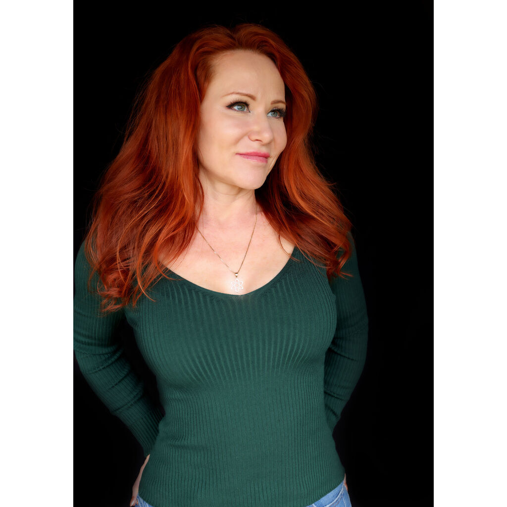 avatar for Erin Louis