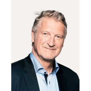 avatar for Michael Souvignier