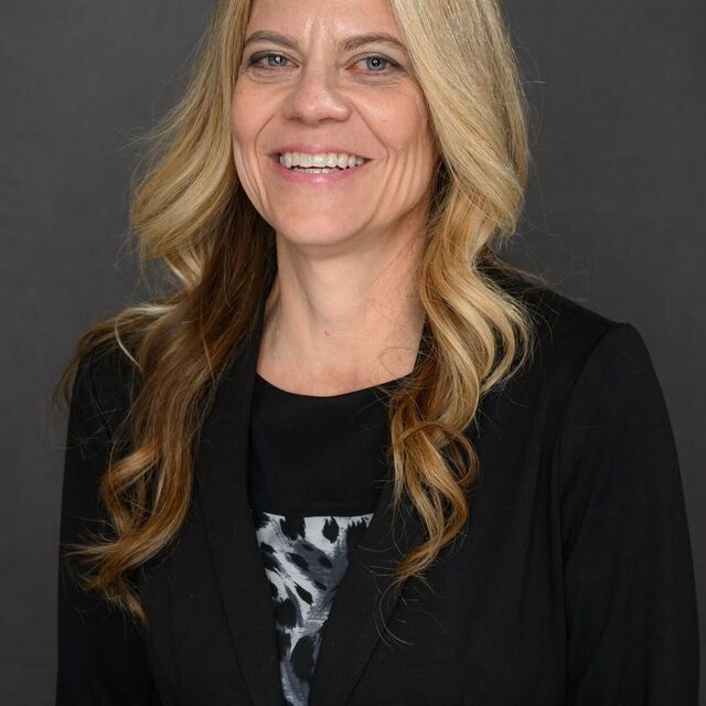 avatar for Dena Hasselberg