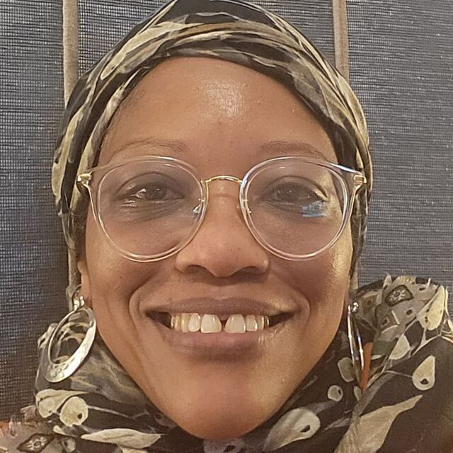avatar for Elaine Campbell