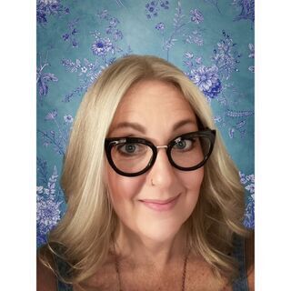 avatar for Amy Devin