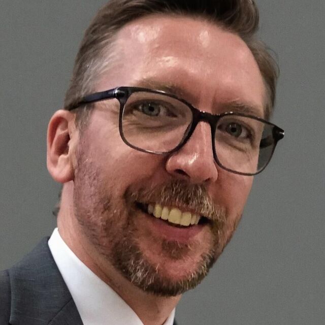 avatar for Martyn Hentschel