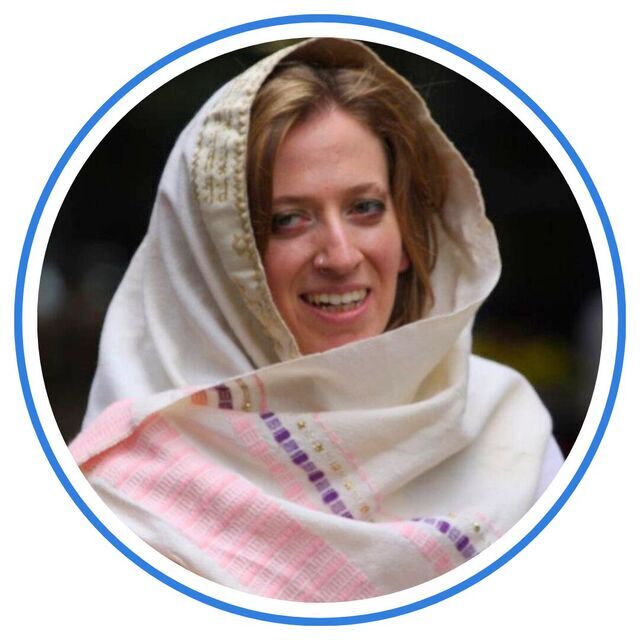 avatar for Rabbi/Cantor Bronwen Mullin