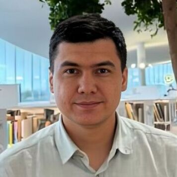 avatar for Shoh-Jakhon Khamdаmov