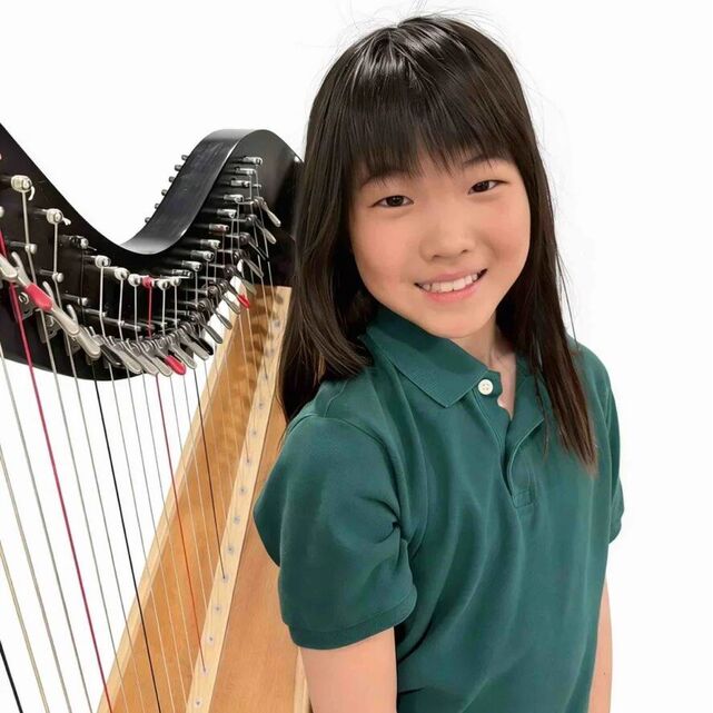 avatar for Vivian Zhang