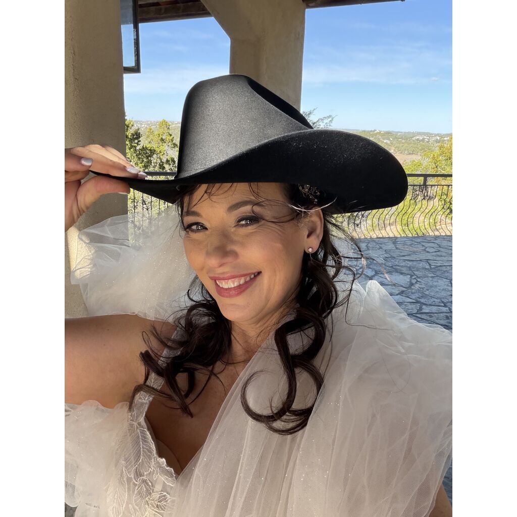 avatar for Shanna Hein