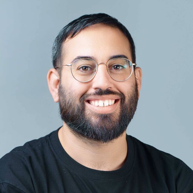 avatar for Moshe Siman Tov Bustan
