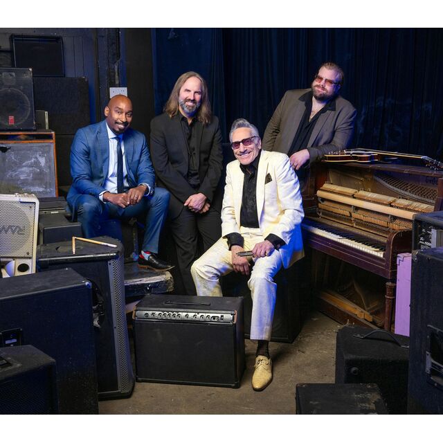 avatar for Rick Estrin and the Nightcats