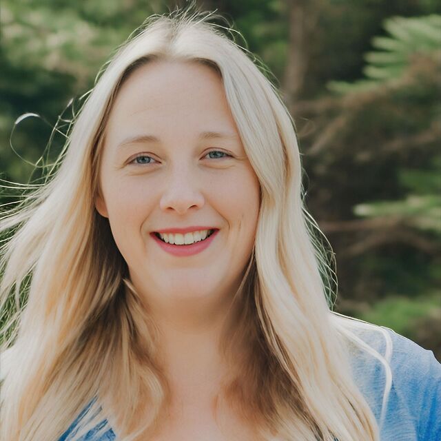 avatar for Liz Rettig