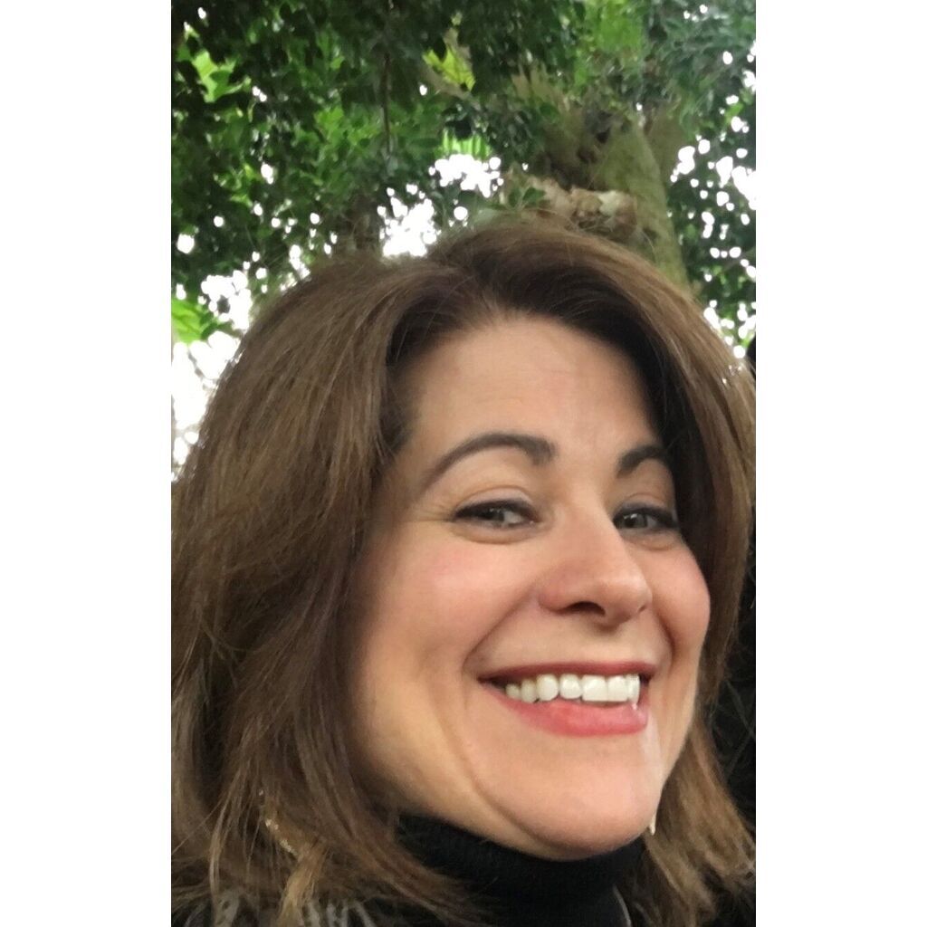 avatar for Lisa Bussiere
