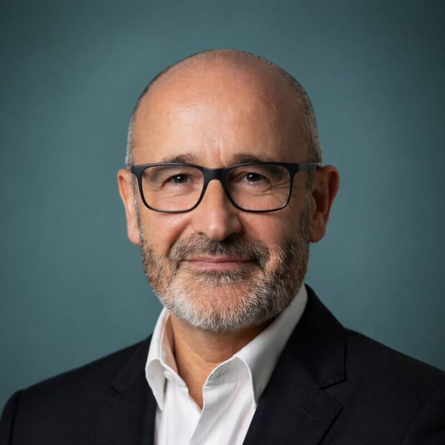 avatar for Javier Jiménez