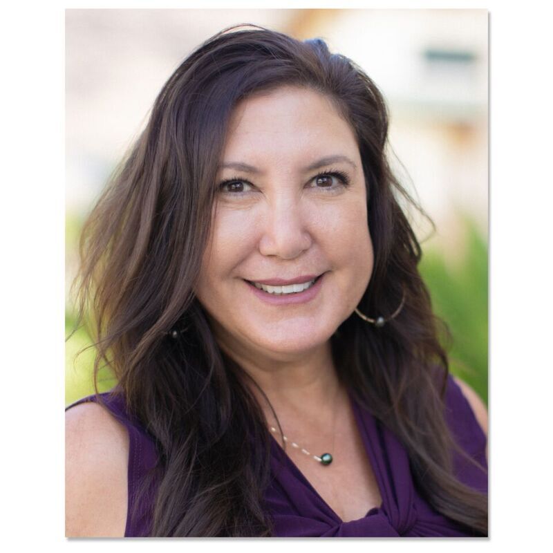 avatar for Francine Medeiros