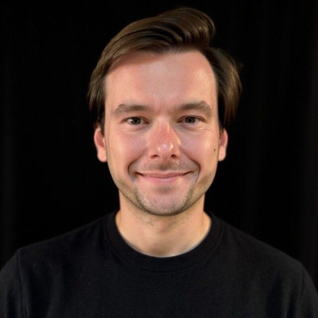 avatar for Vas Khomyk