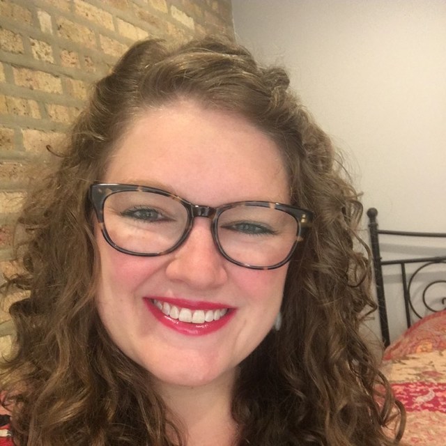 avatar for Elizabeth Jameson