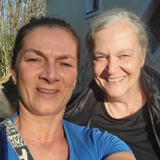 avatar for Kerstin Reuther-Roché & Monika Hammerschick