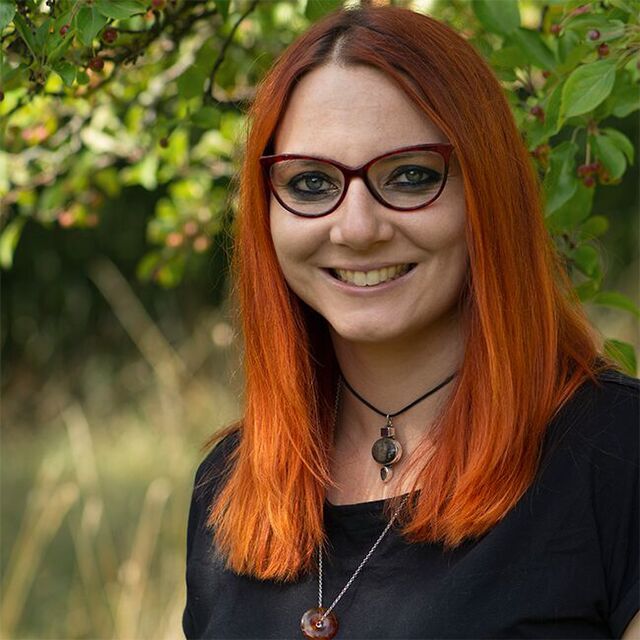 avatar for Dr Rebecca Brownlow