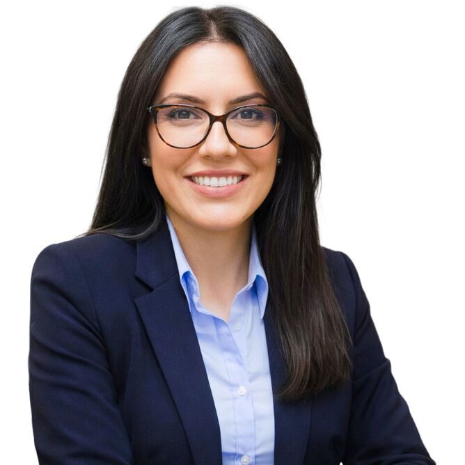 avatar for Iulia Neacsu