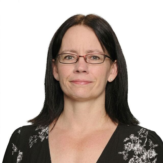 avatar for Melanie Bujold