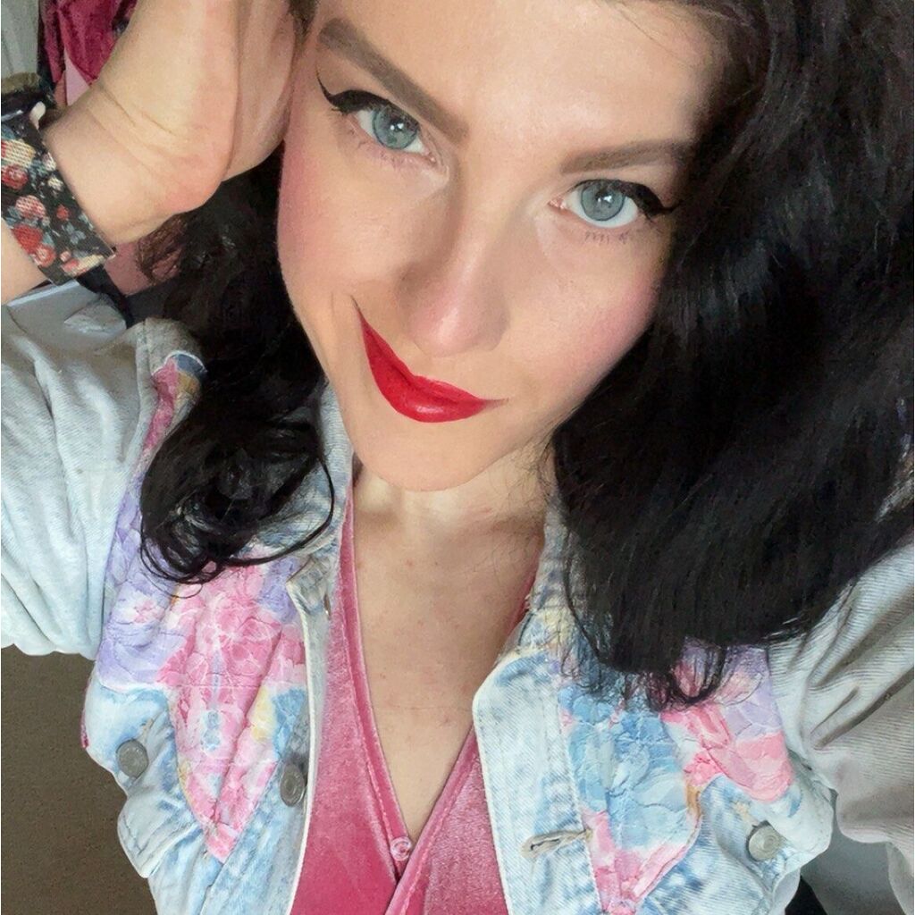 avatar for Melissa Johnson