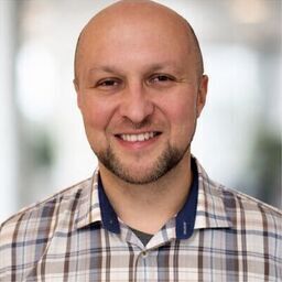 avatar for Tomasz Swierszcz